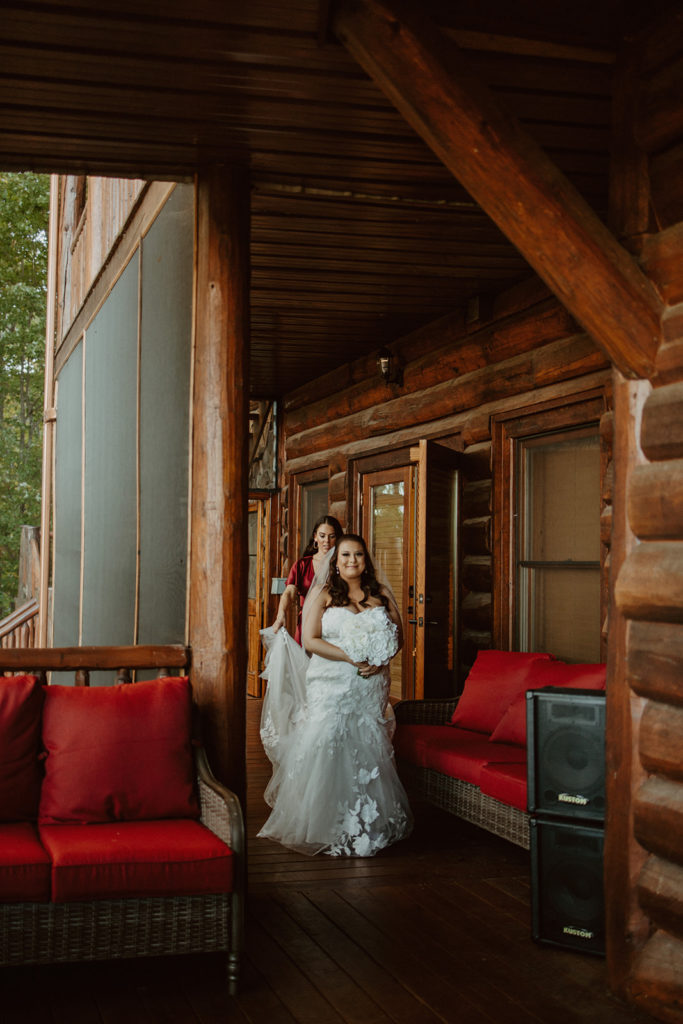 Elopement At Airbnb Wedding Venue In Georgia - Luna Legacies Photography